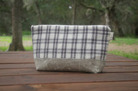 Live Oak Pouch - Linen Plaid