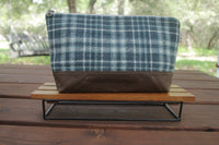 Live Oak Pouch - Gallery Plaid