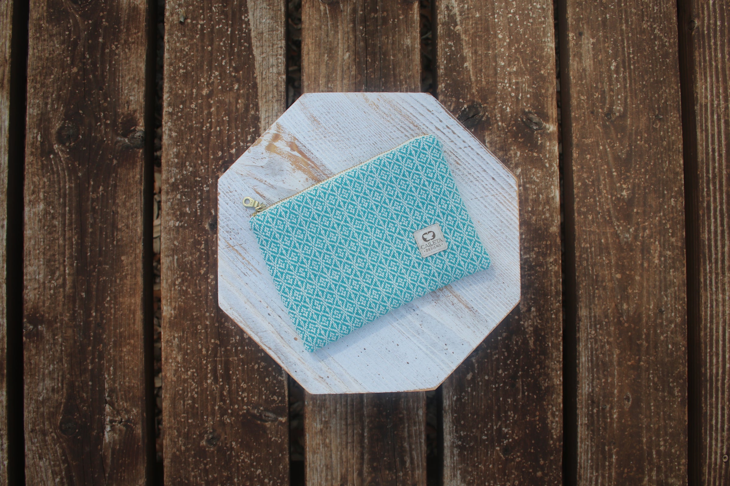Essentials Pouch - Flock 2025 Teal