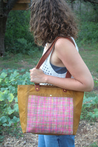 Live Oak Tote - Summer Bloom