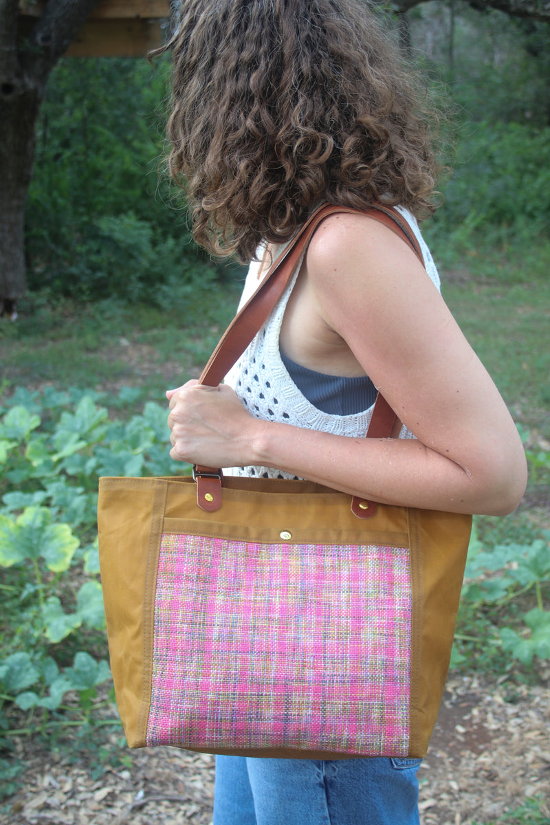 Live Oak Tote - Summer Bloom